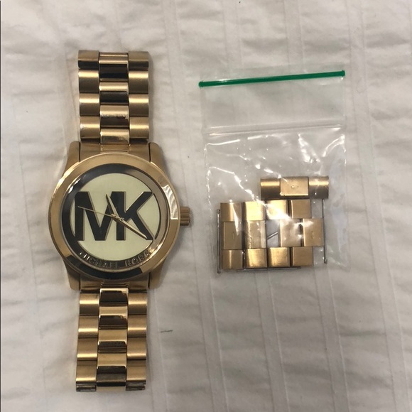 Michael Kors Watch - Picture 1 of 4